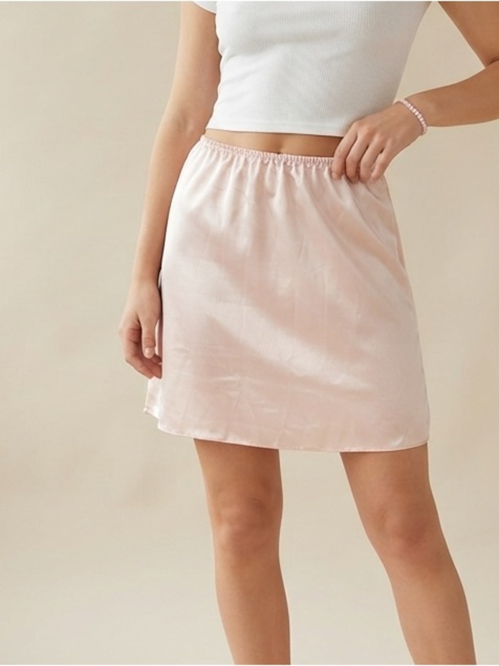 Y2K Farr West Satin Elastic-Waist Mini Skirt in Soft Pink Size Large
